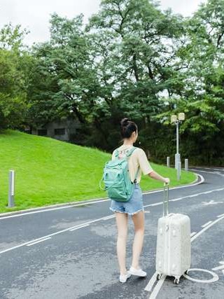 如何有效使用抵押车定位器追踪车辆位置