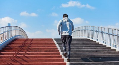 深入解析抵押车市场，投资机会与风险管理