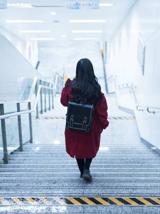 深入探讨抵押车定位拆卸的法律、技术与道德维度