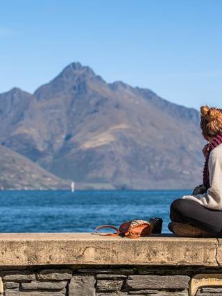 大连抵押车定位，技术、法规与安全的综合探讨